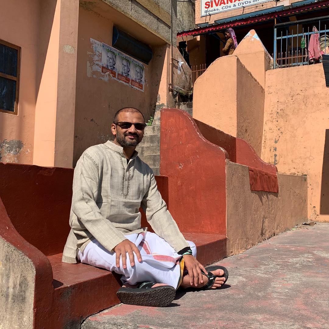 Sharath Jois, heredero de ashtanga yoga.