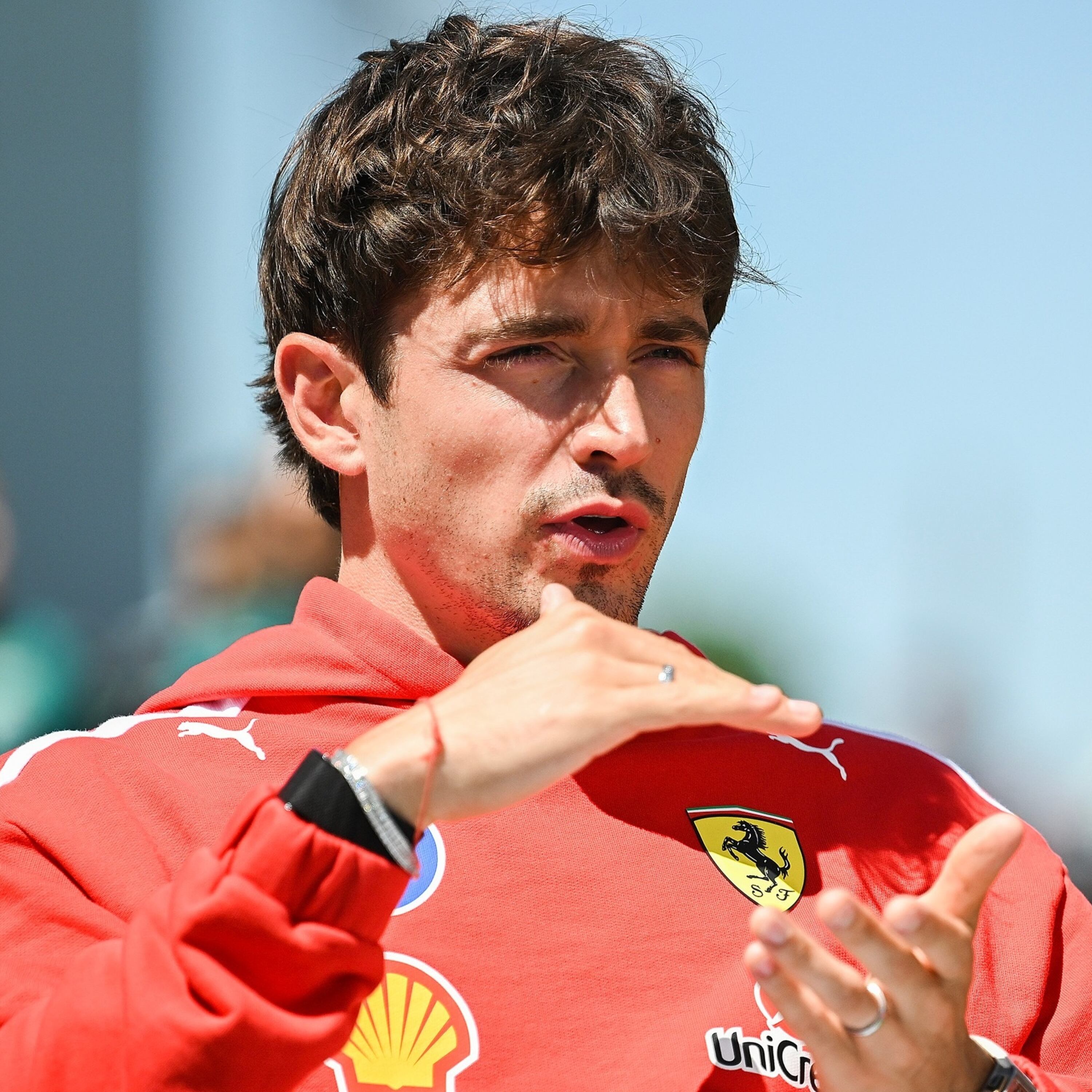 Charles Leclerc seguirá en Ferrari tras firmar nuevo contrato