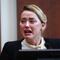 Amber Heard acusa a Johnny Depp de haberla violado con una botella