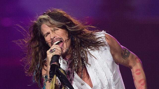 La salud de Steven Tyler, vocalista de Aerosmith, preocupa a sus fans