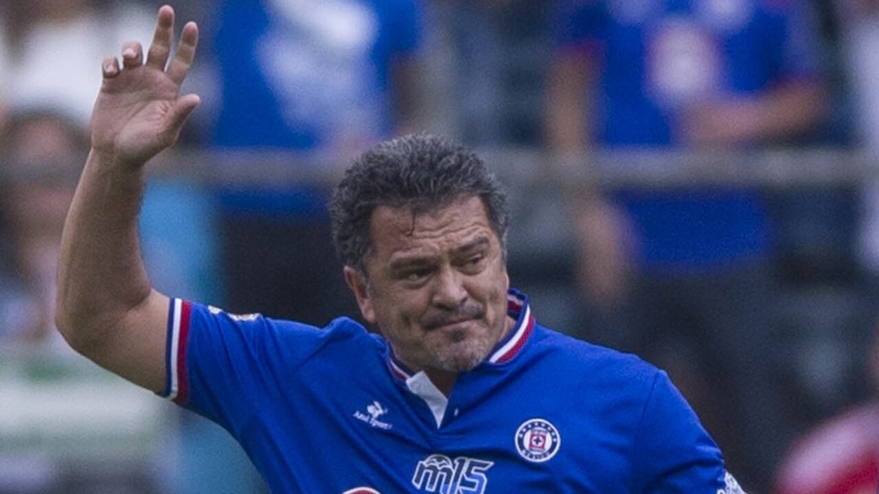 VIDEO: Carlos Hermosillo “pinta dedo” a Billy Álvarez durante programa en vivo