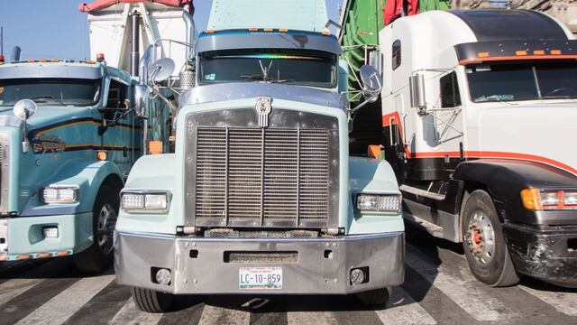 Protesta de Transportistas en el Zócalo