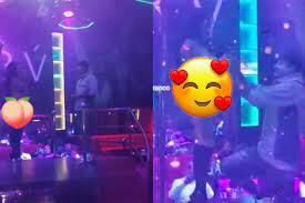 Pide matrimonio a bailarina de table dance