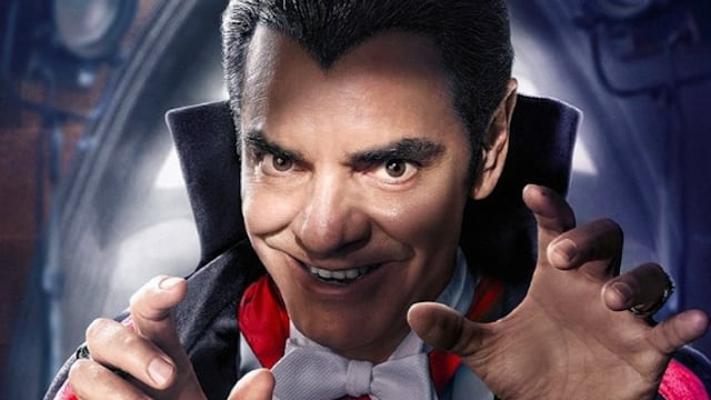 Y llegaron de noche, serie de Eugenio Derbez