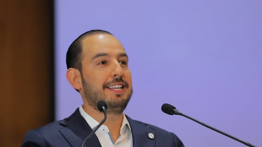 Marko Cortés se suma a críticas contra el INE por las “boletas planchadas”