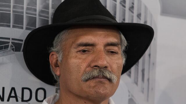 José Manuel Mireles, subdelegado del ISSSTE en Michoacán.