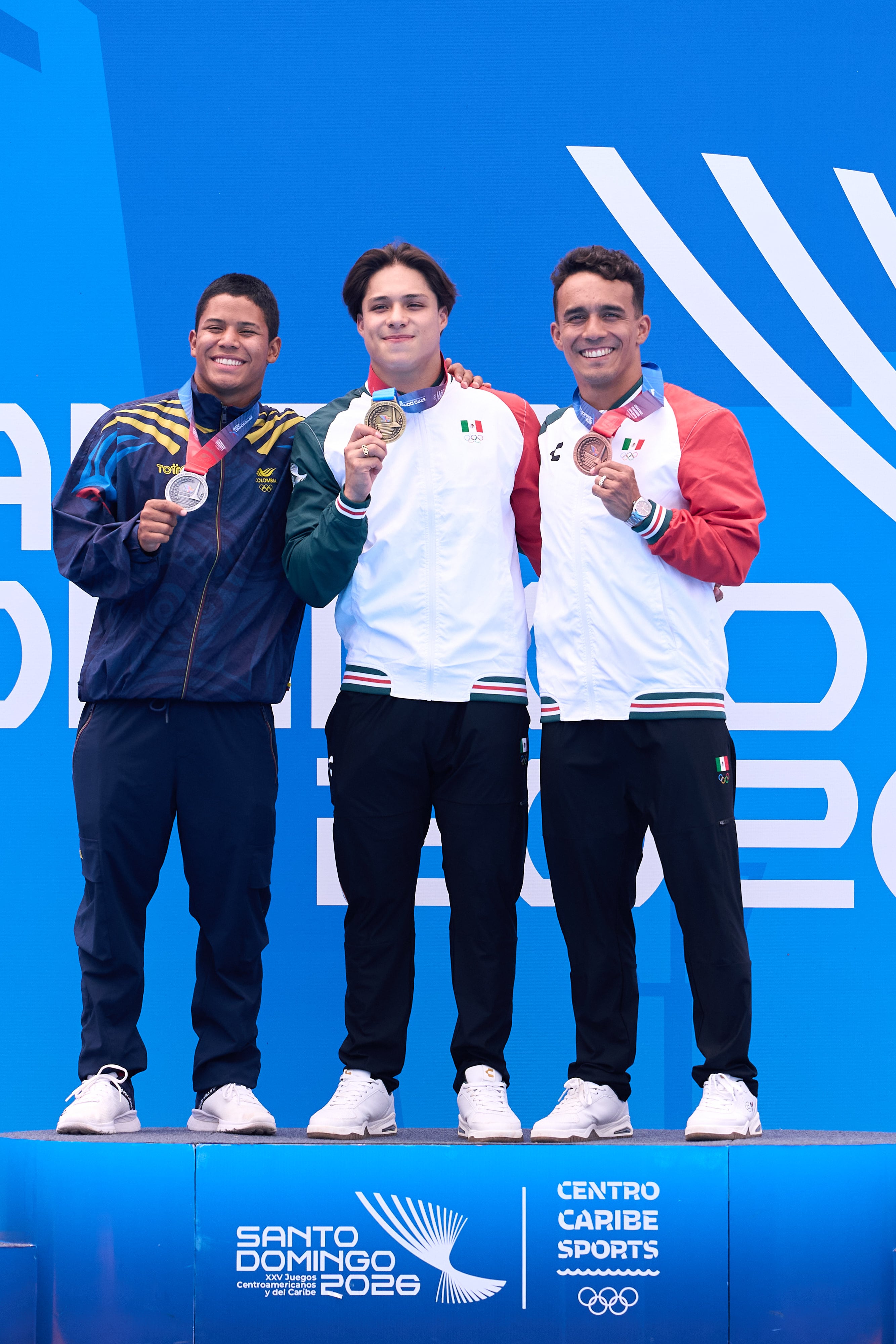 Osmar Olvera conquista Santo Domingo 2026 con el oro en trampolín de 3 metros.