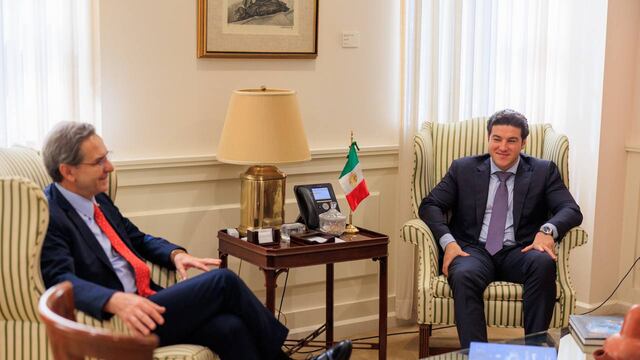 Samuel García en reunión con Esteban Moctezuma