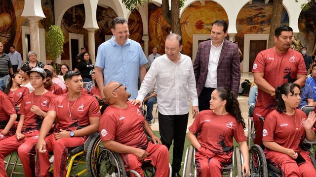 Alfonso Durazo abandera deportistas paralímpicos