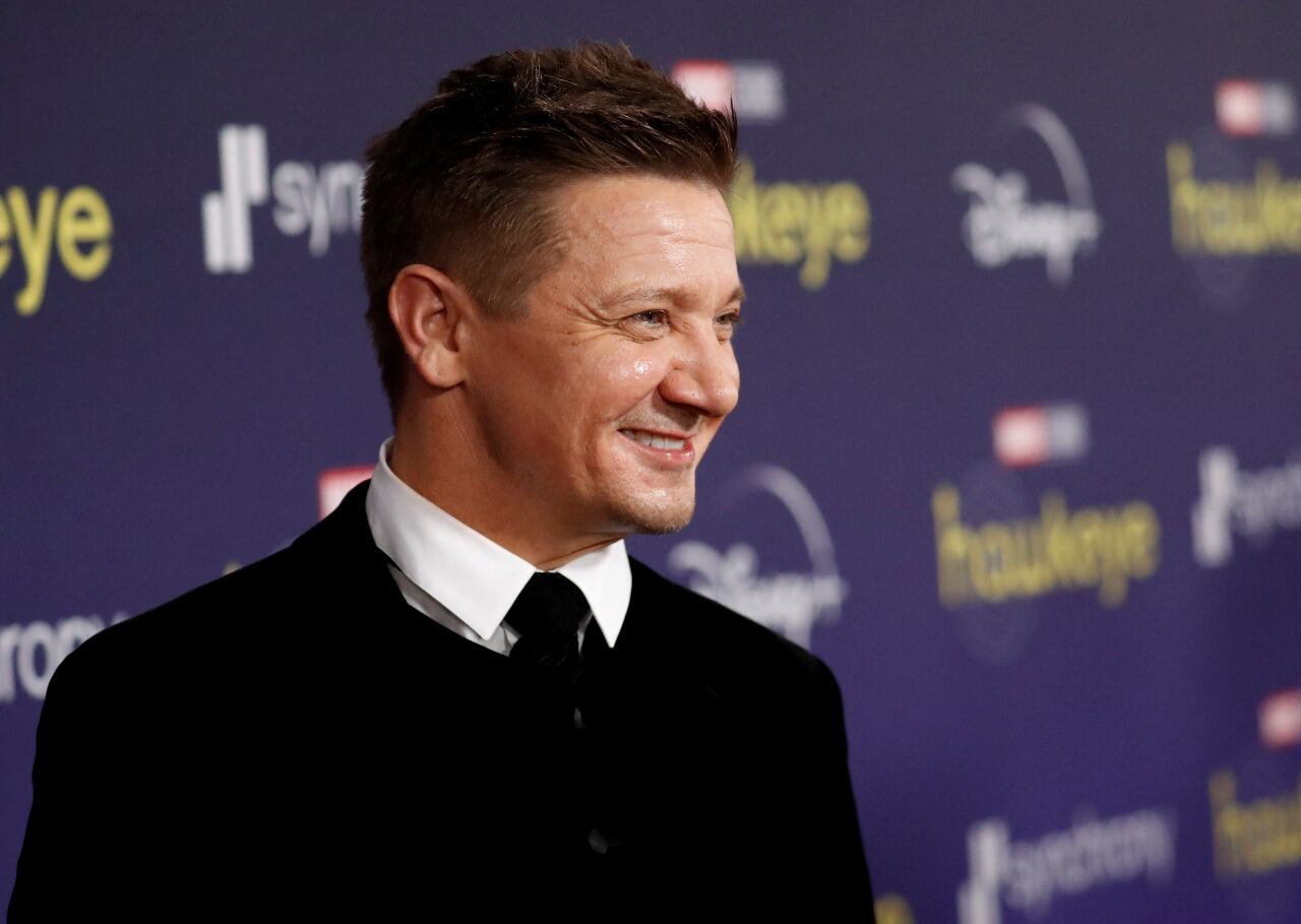 Jeremy Renner sufrió un accidente con su quitanieve