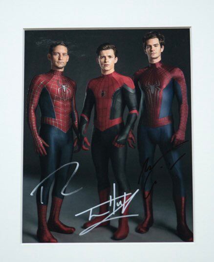 Fotografía del multiverso Spiderman autografiada