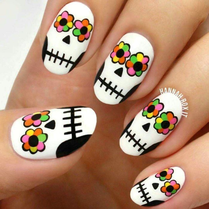 Día de Muertos 2023: Uñas de calavera