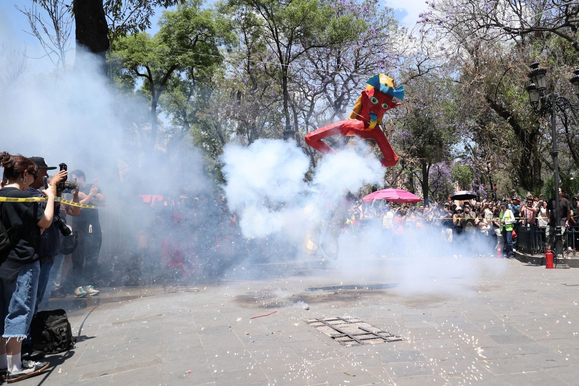 Sábado de Gloria: quema de Judas en el Kiosco Morisco incluye figura de ICE