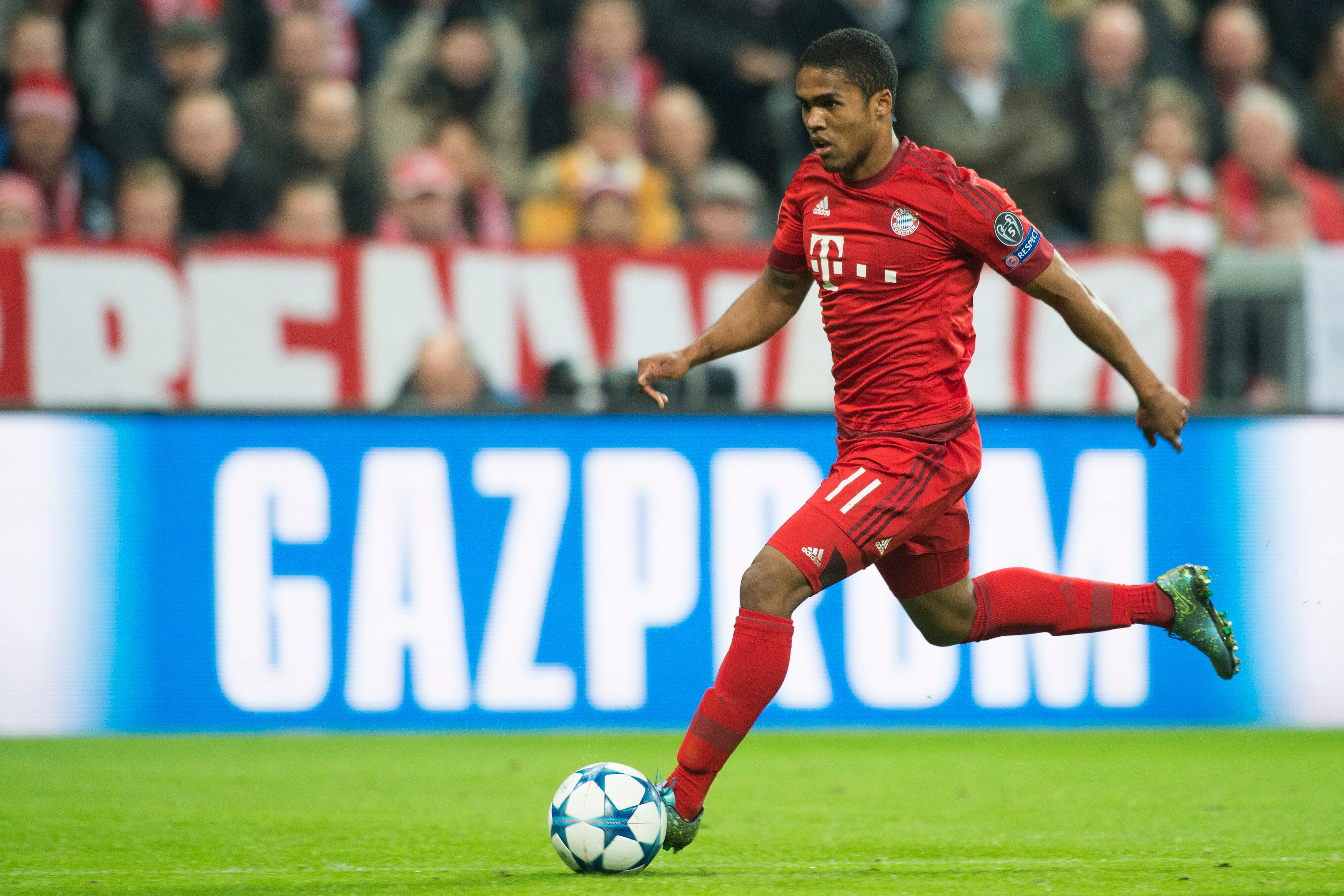 Douglas Costa