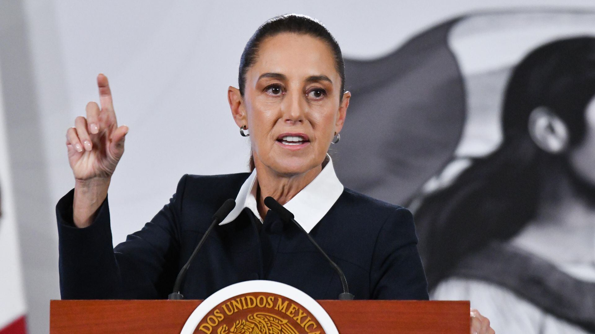 El Plan B: propaganda y cuestionamientos legales