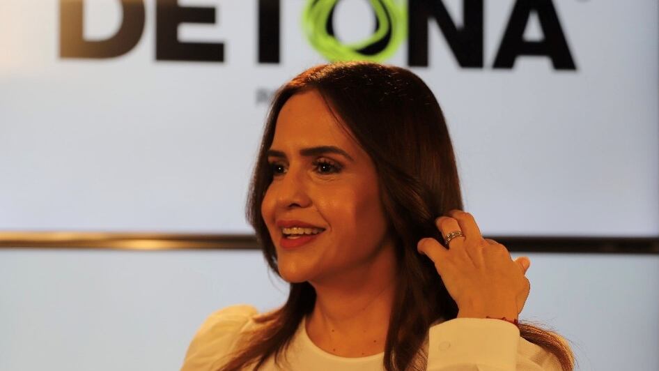 Lamento desmentirlos, colegas. Clara va al gabinete, pero no a temas laborales
