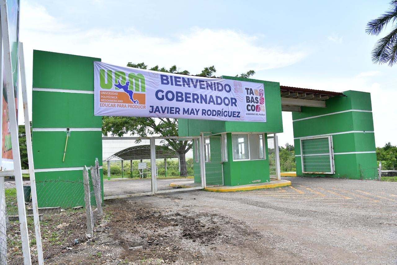 Javier May anuncia obras y programas para reactivar Balancán y Tenosique.