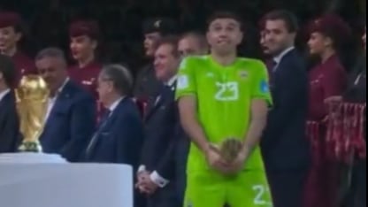 Proponen llamar “Dibu Martínez” a un estadio en Argentina