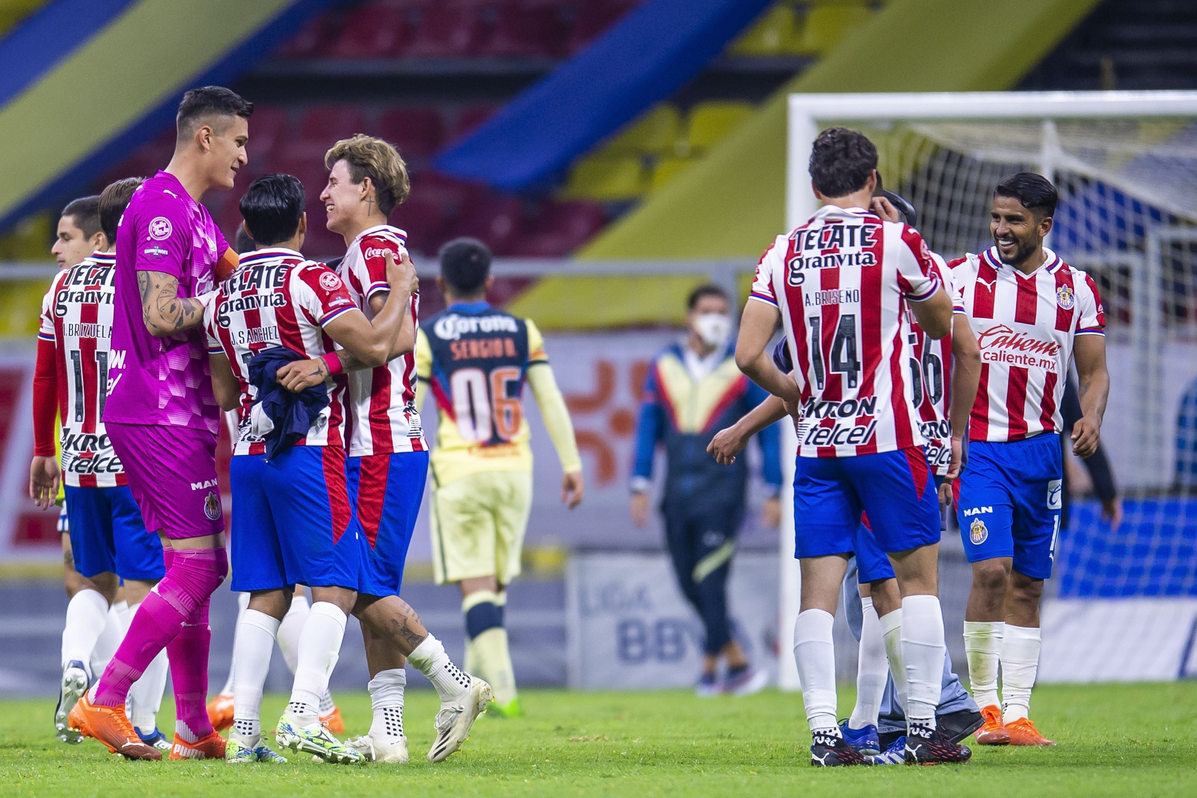 Chivas respondió a las palabras de Roger Martínez previo al Clásico Nacional.