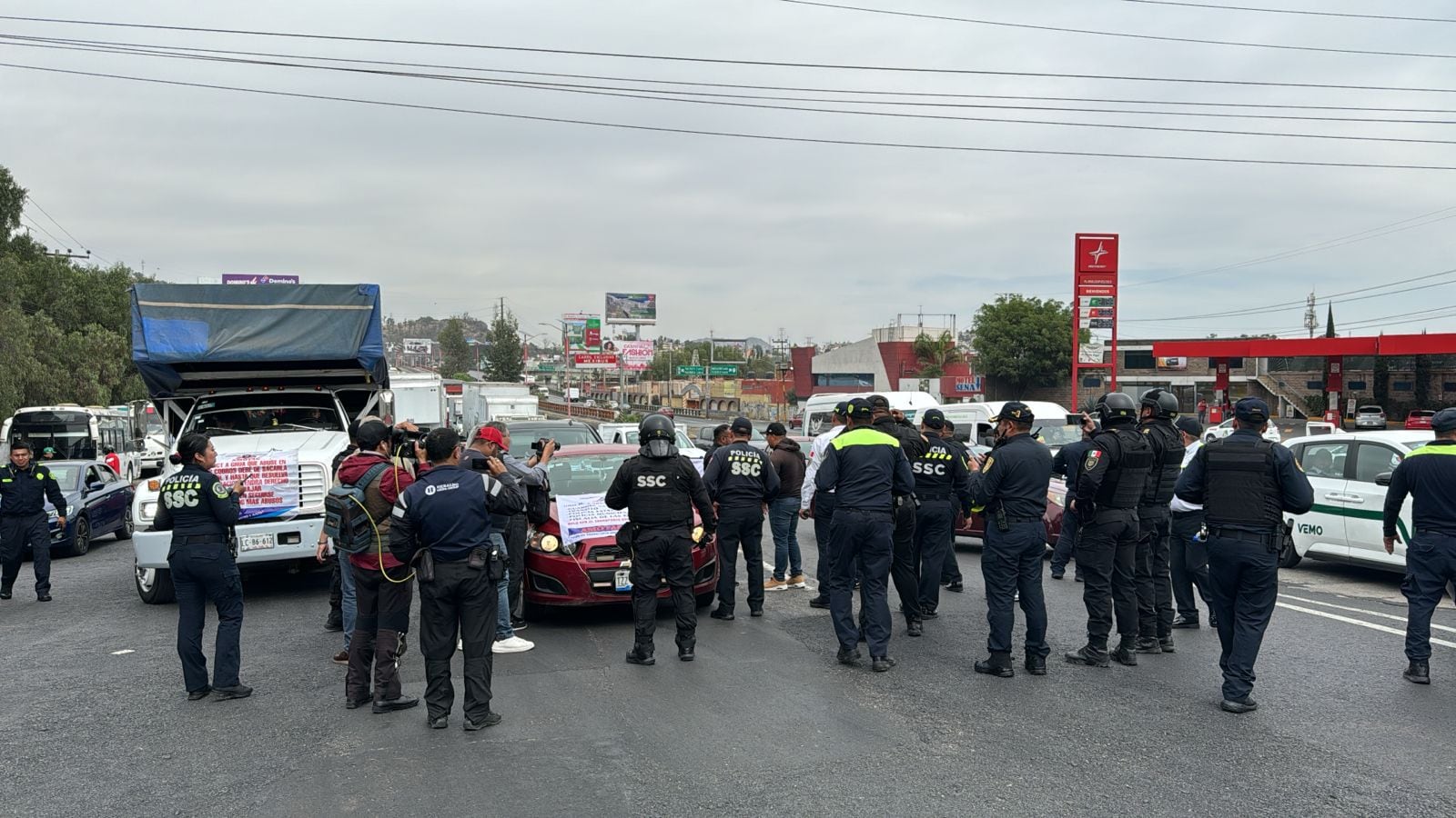 Cierran circulación de la México-Pachuca hacia Indios Verdes