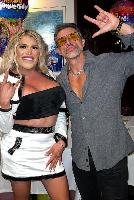 Wendy Guevara y Sergio Mayer