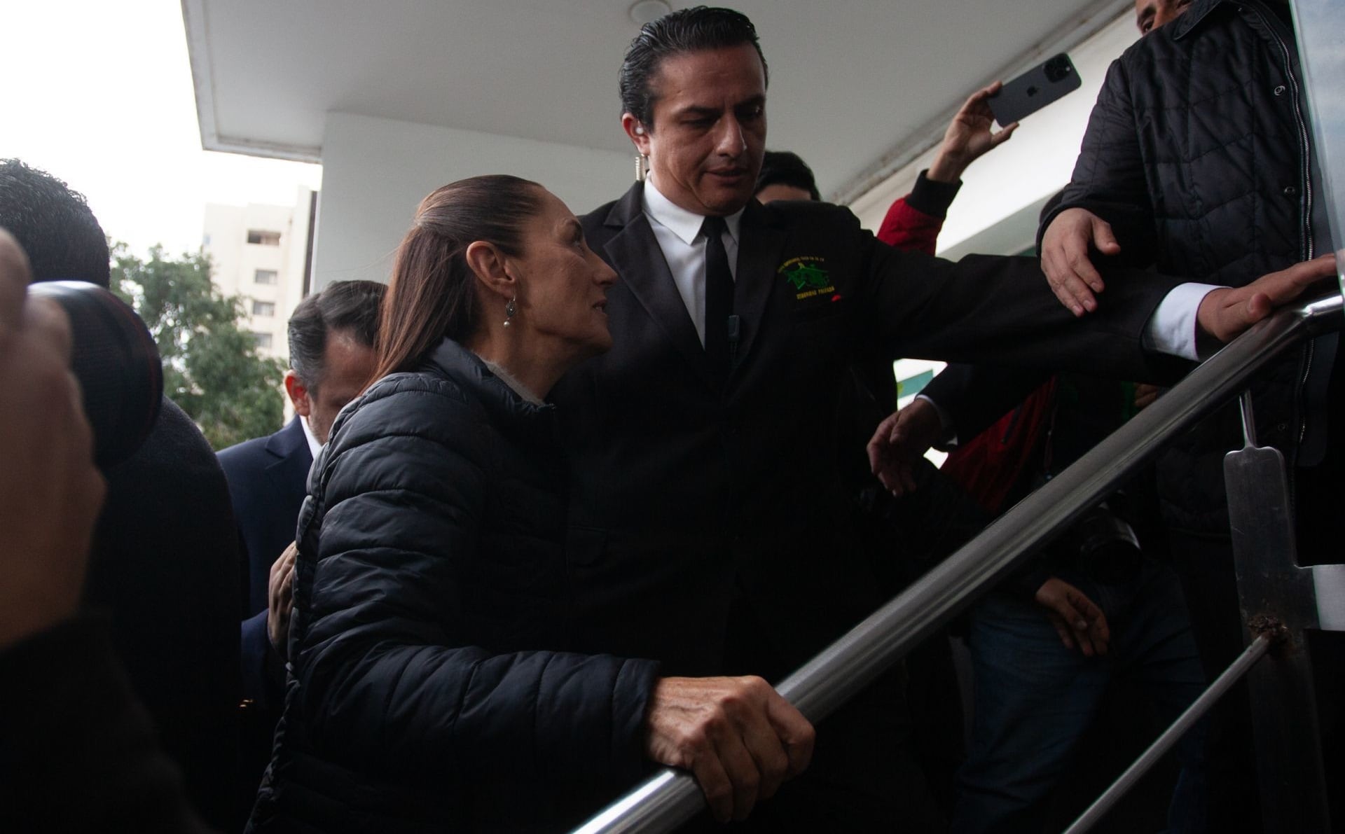 Claudia Sheinbaum Pardo, presidenta de México, llegando al velorio de Ifigenia Martínez