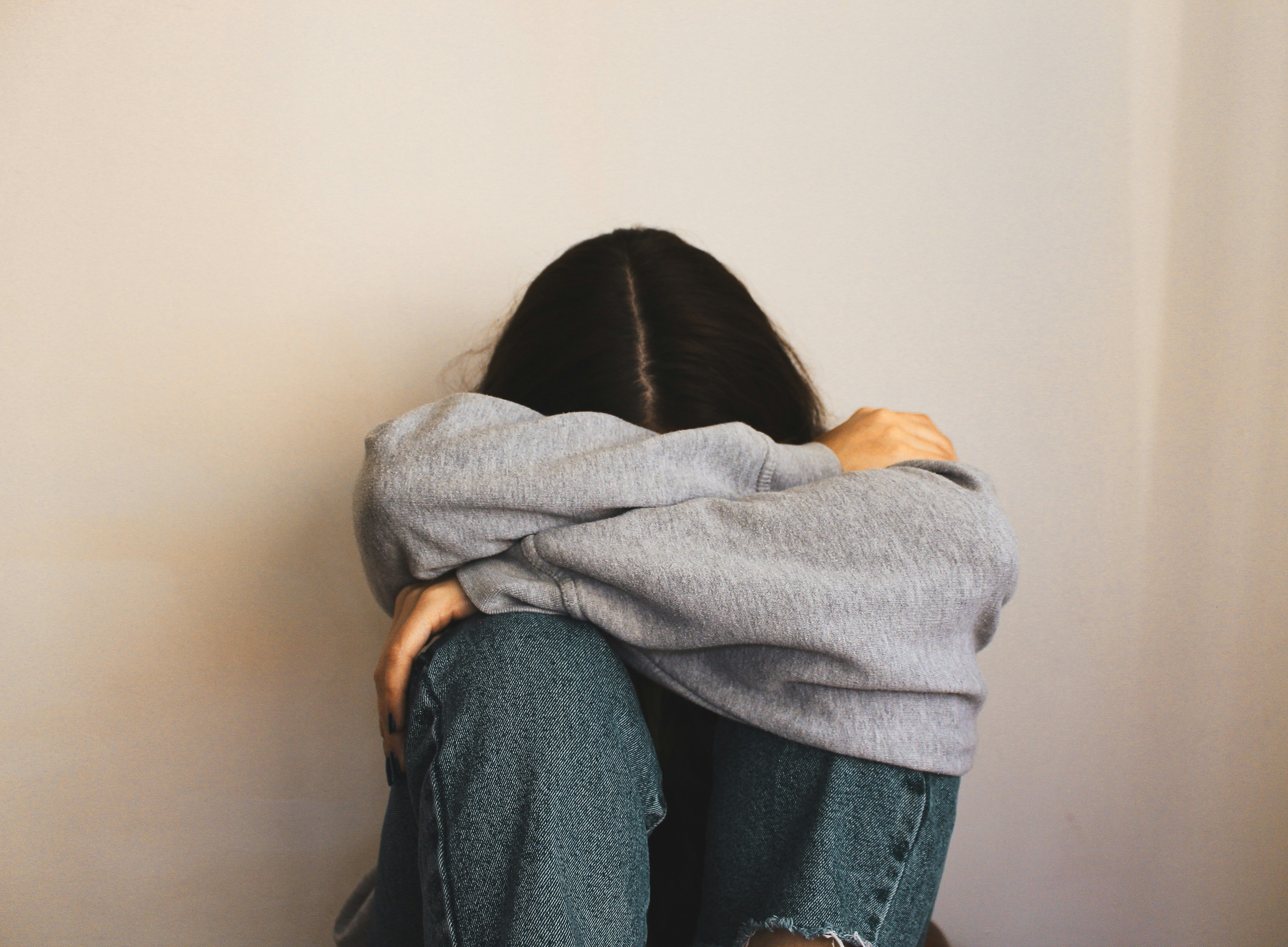 Cifra de adolescentes que han sufrido violencia de pareja va en aumento, revela preocupante estudio