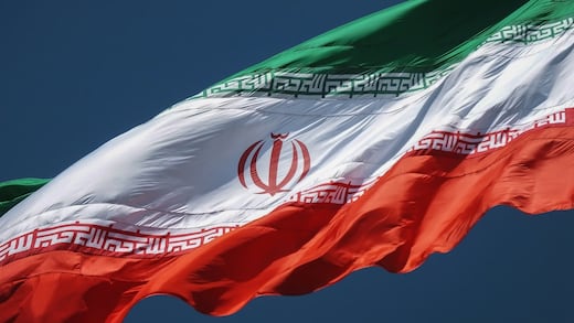 Alerta máxima: Estados Unidos pide a sus ciudadanos salir de Irán de inmediato