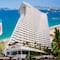 ¿Todos para Acapulco? Ocupación hotelera en Cancún queda corta durante Semana Santa 2025