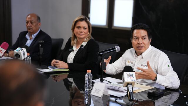 Mario Delgado y Maru Campos