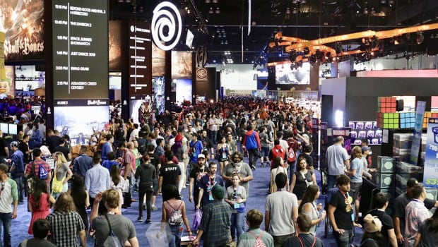 E3