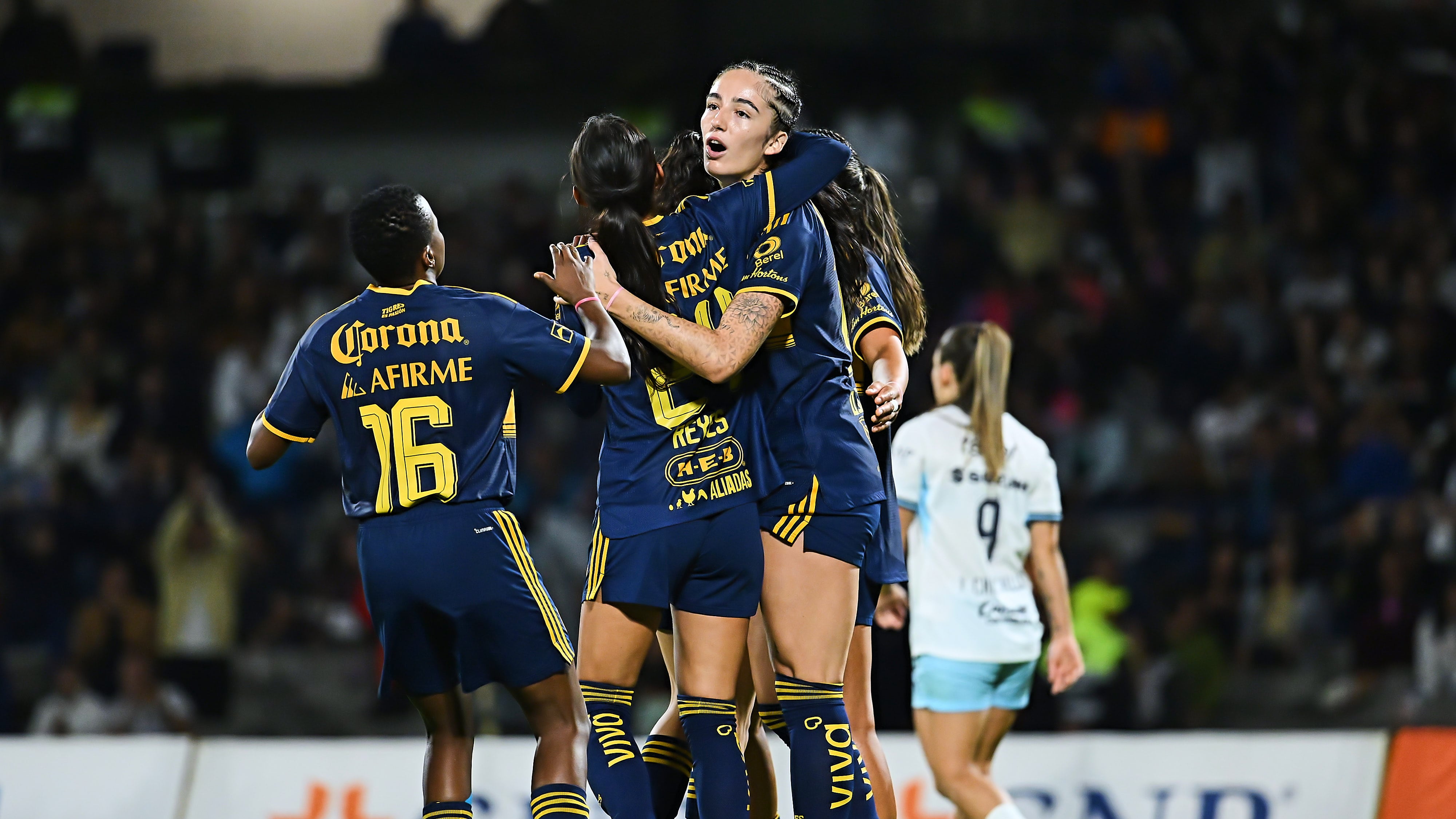 Tigres golea a Pumas y obtiene el liderato del Grupo A de la Liga Femenil BBVA