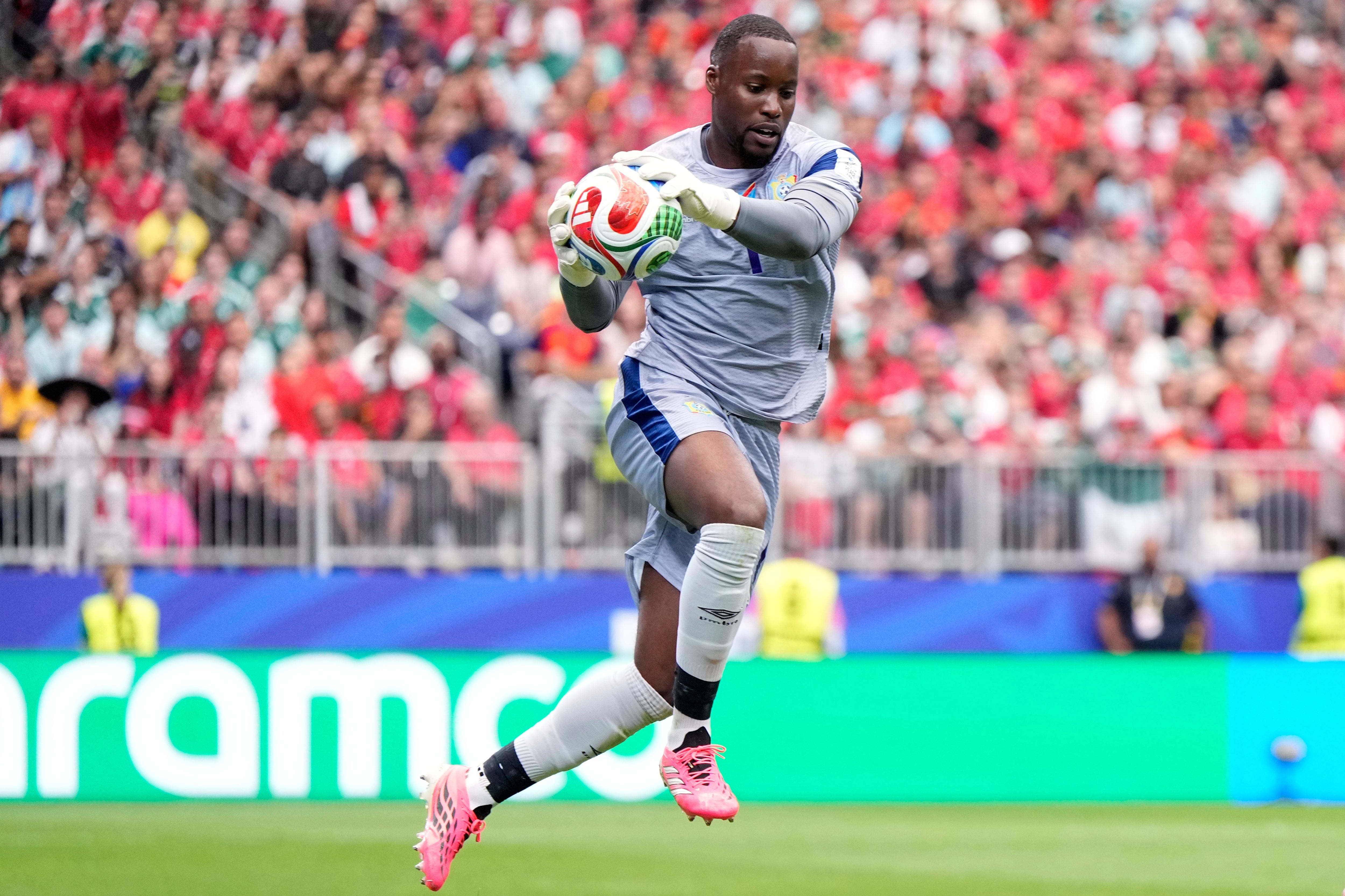 Lionel Mpasi, portero de la Selección de la República del Congo durante el Mundial 2026