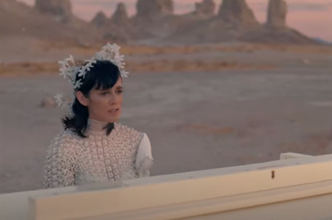 Julieta Venegas en 'Lo Siento BB :/'