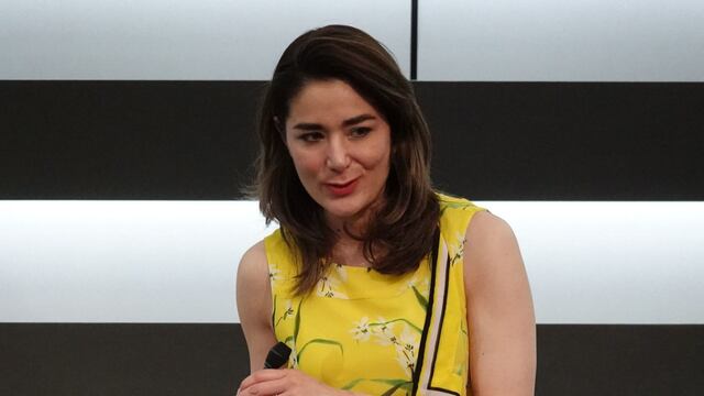 Dania Ravel, consejera del INE, en contra del bono de 325 mil pesos