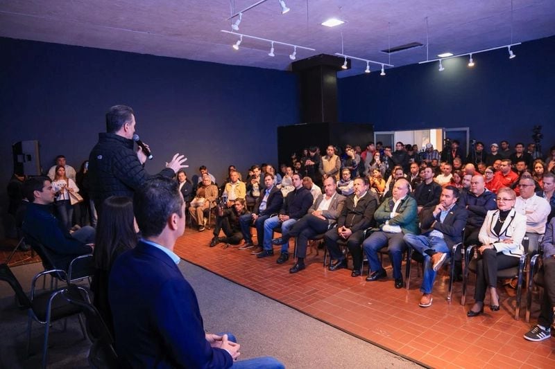 Monterrey formará a mil prestadores de servicios rumbo al Mundial 2026