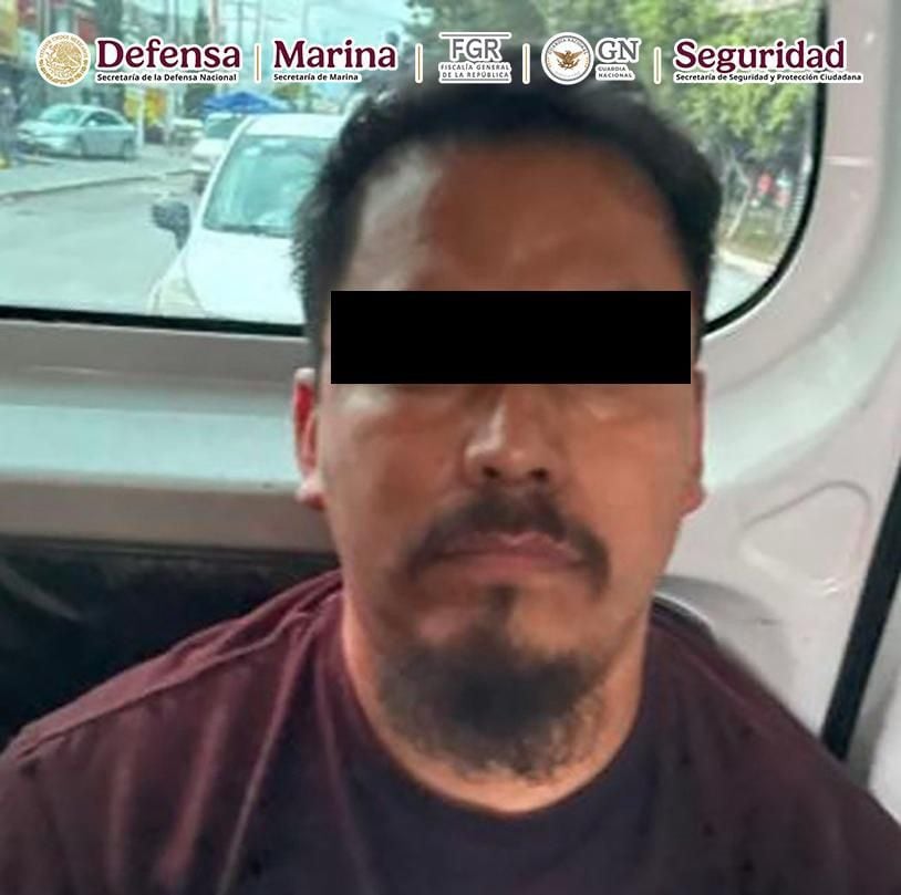 Detienen en Puebla a ex policías vinculados con crimen organizado