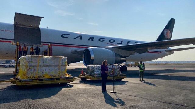 Cargamento con dosis de Pfizer