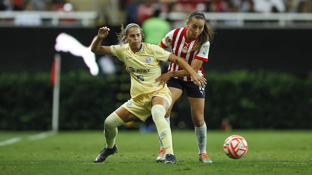 Chivas vs América Femenil.