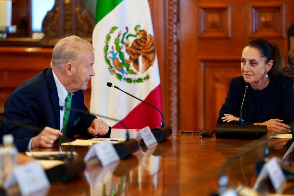 México y EE.UU. Firman Acuerdo Histórico para Frenar Tráfico de Armas y Debilitar al Crimen Organizado