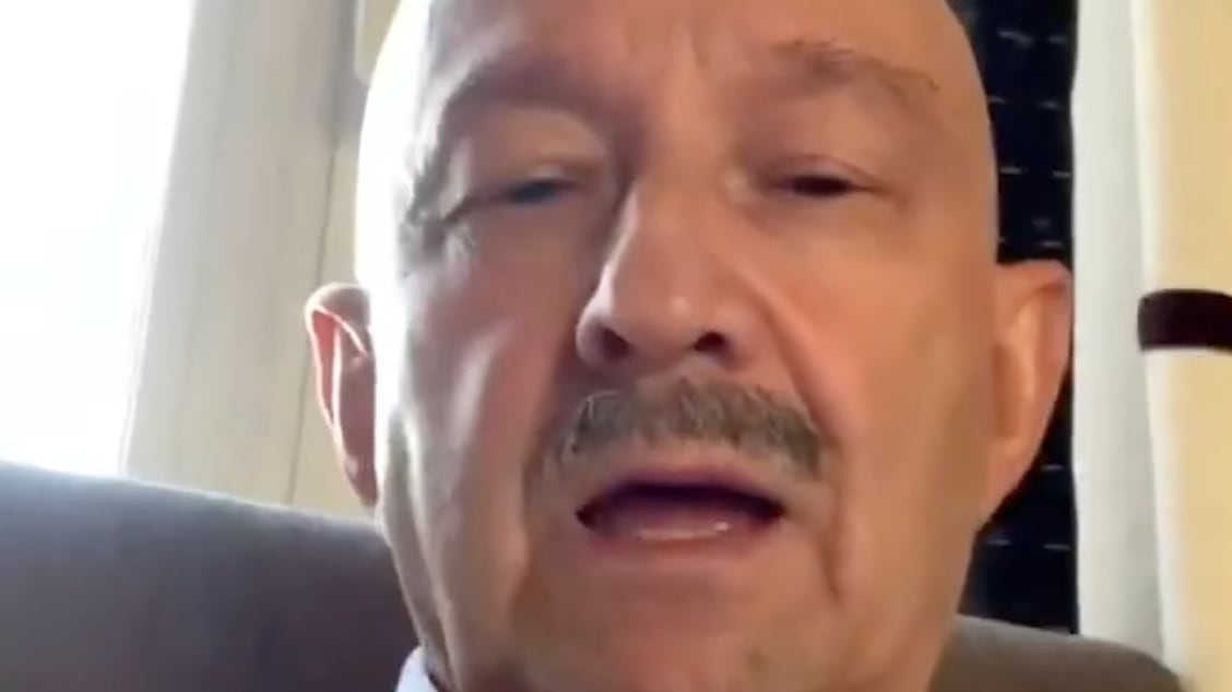 El video de Carlos Salinas de Gortari con el que quiere darle lástima a los mexicanos