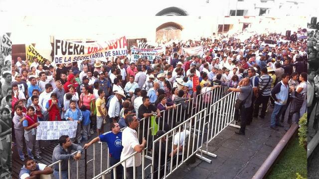 Causan destrozos manifestantes en el Congreso de Morelos; piden juicio político a Graco Ramírez