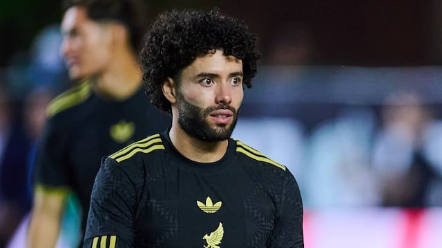 Chino Huerta, en un partido de la Selección Mexicana.