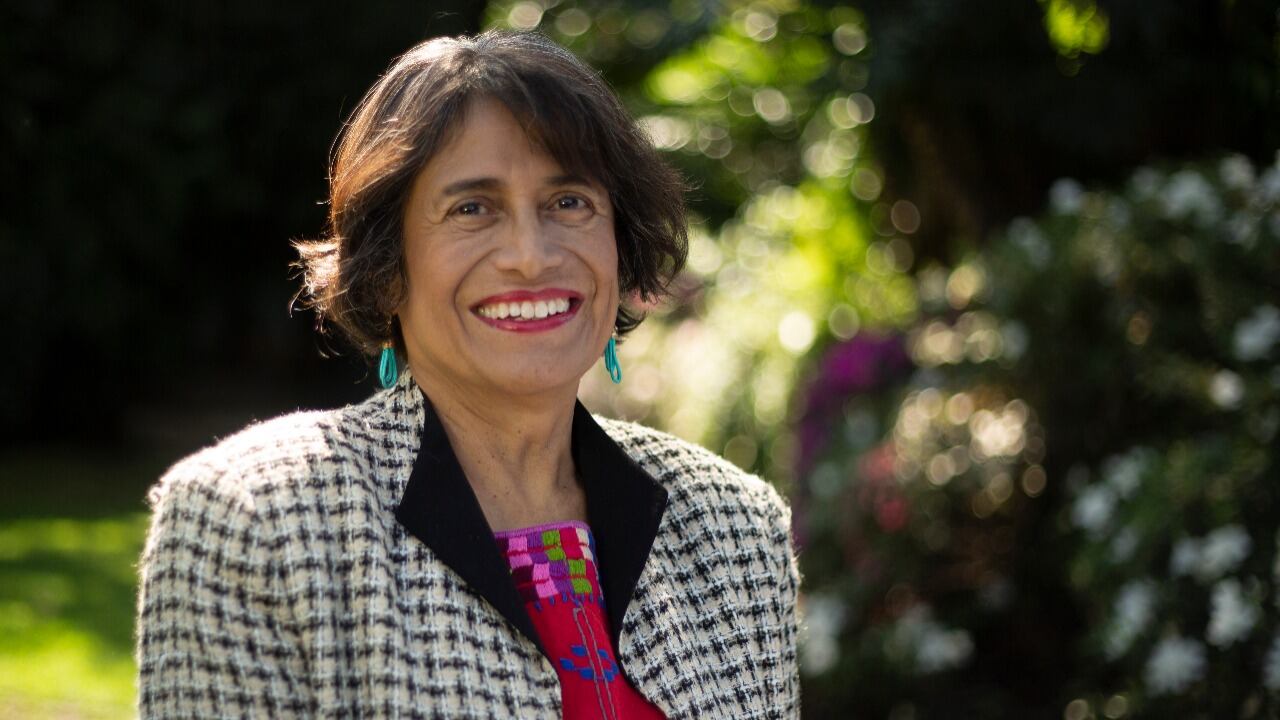 Reconocen a Esperanza Martínez, investigadora en Ciencias Genómicas de la UNAM