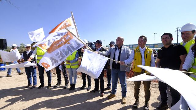 Enrique Alfaro abandera el arranque de la construcción de la Línea 4 del Tren Ligero; de Guadalajara a Tlajomulco