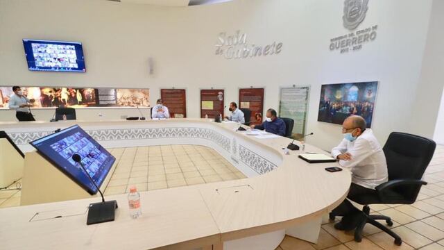 Héctor Astudillo Flores.