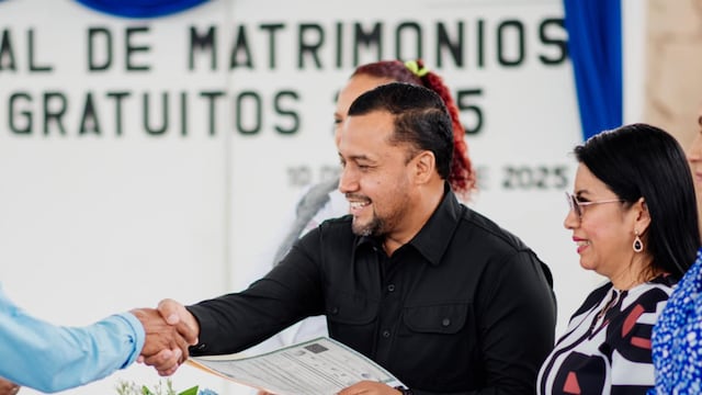 Ernesto Cruz Díaz es señalado de vínculos con el crimen organizado, desvío de recursos públicos y más