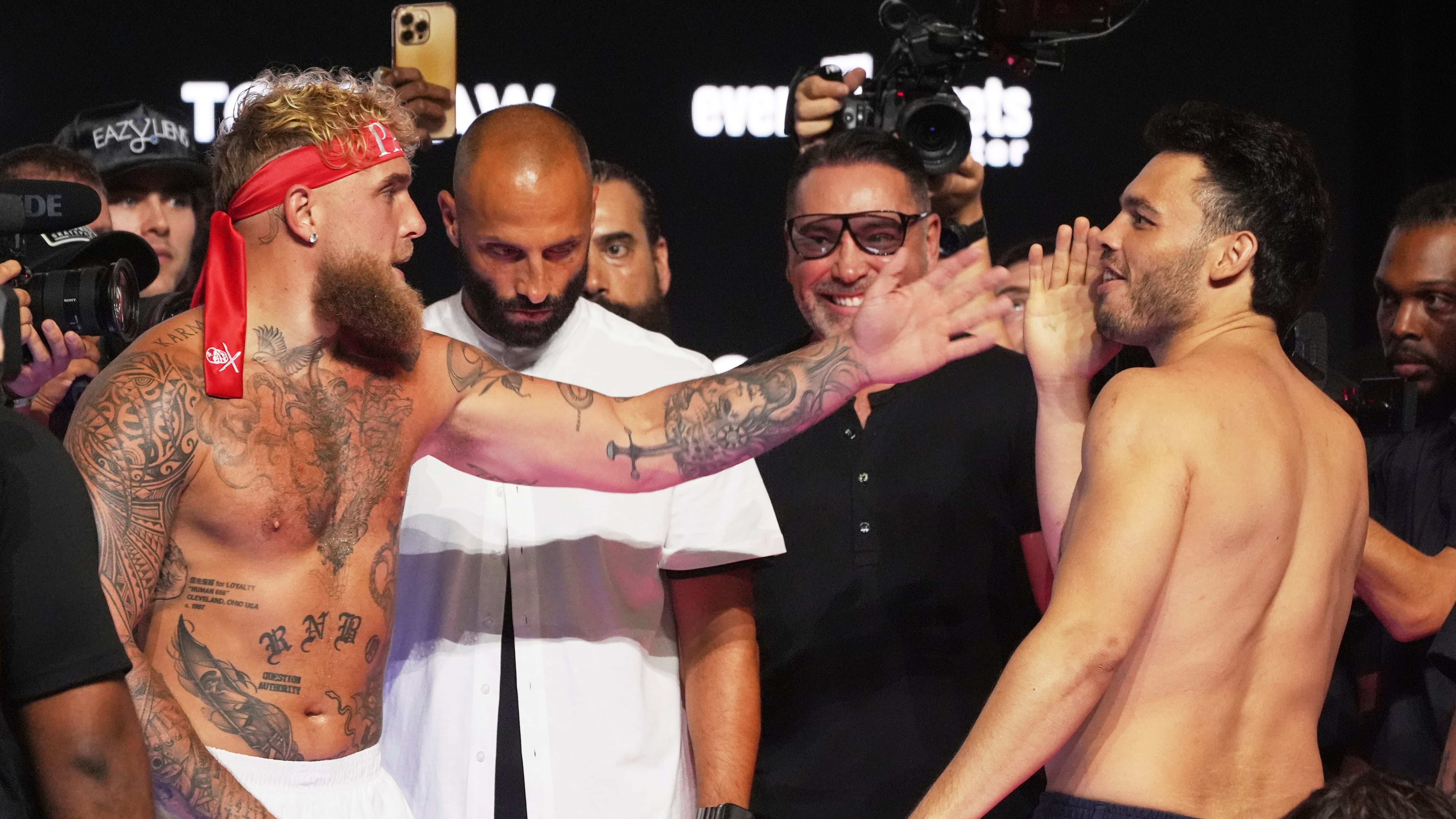 ¿Quién ganó la pelea Julio César Chávez Jr vs Jake Paul? El hijo de la Leyenda volvió al ring