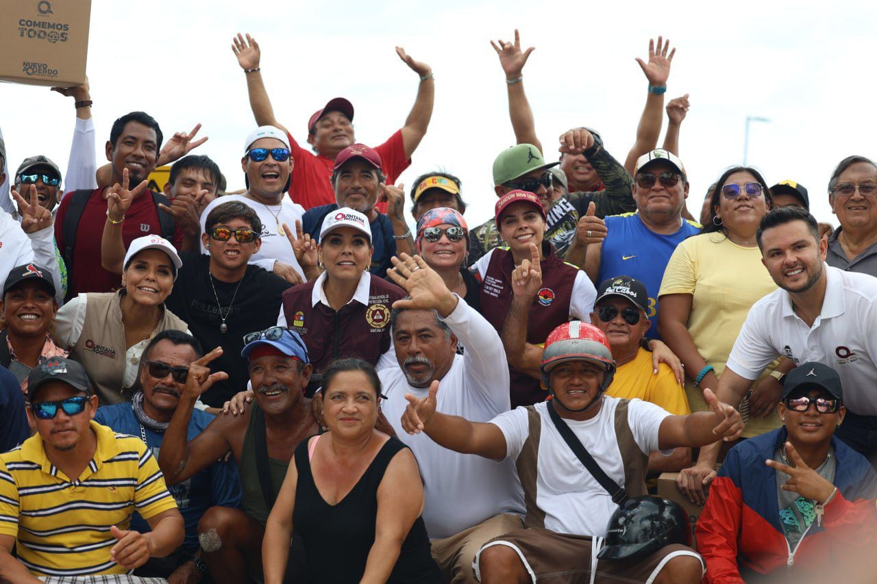 Ana Paty Peralta recorre Cancún tras paso de huracán Helene