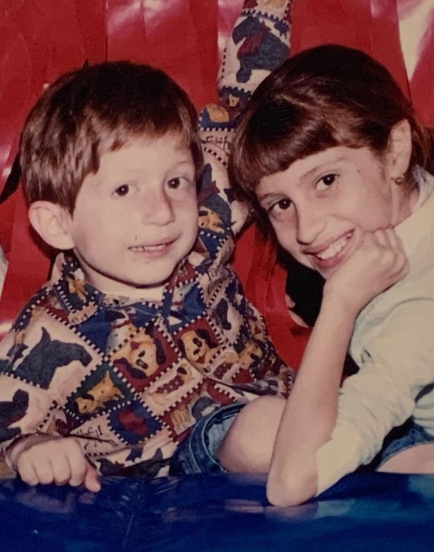 Octavio Ocaña y su hermana Ana Leticia